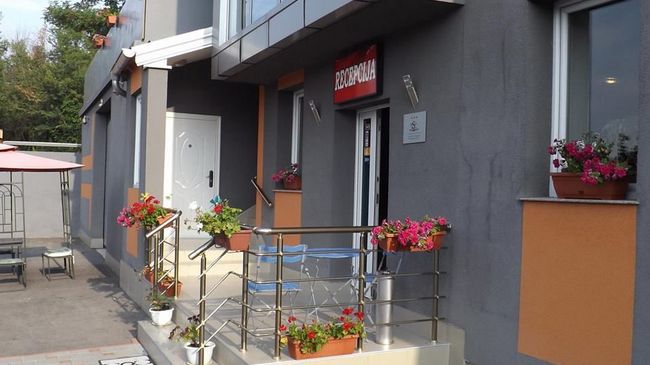 Tsc Pansion Hotel ซาราเยโว ภายนอก รูปภาพ