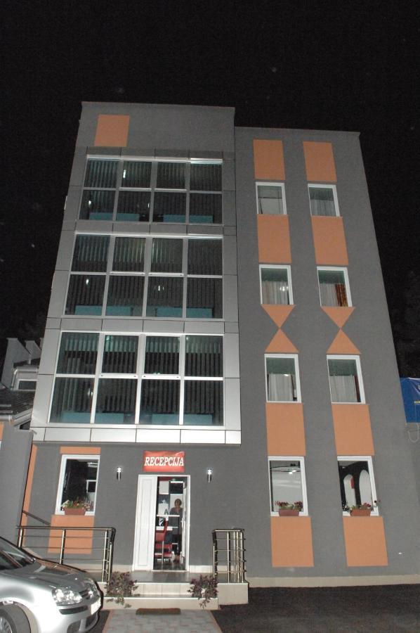 Tsc Pansion Hotel ซาราเยโว ภายนอก รูปภาพ